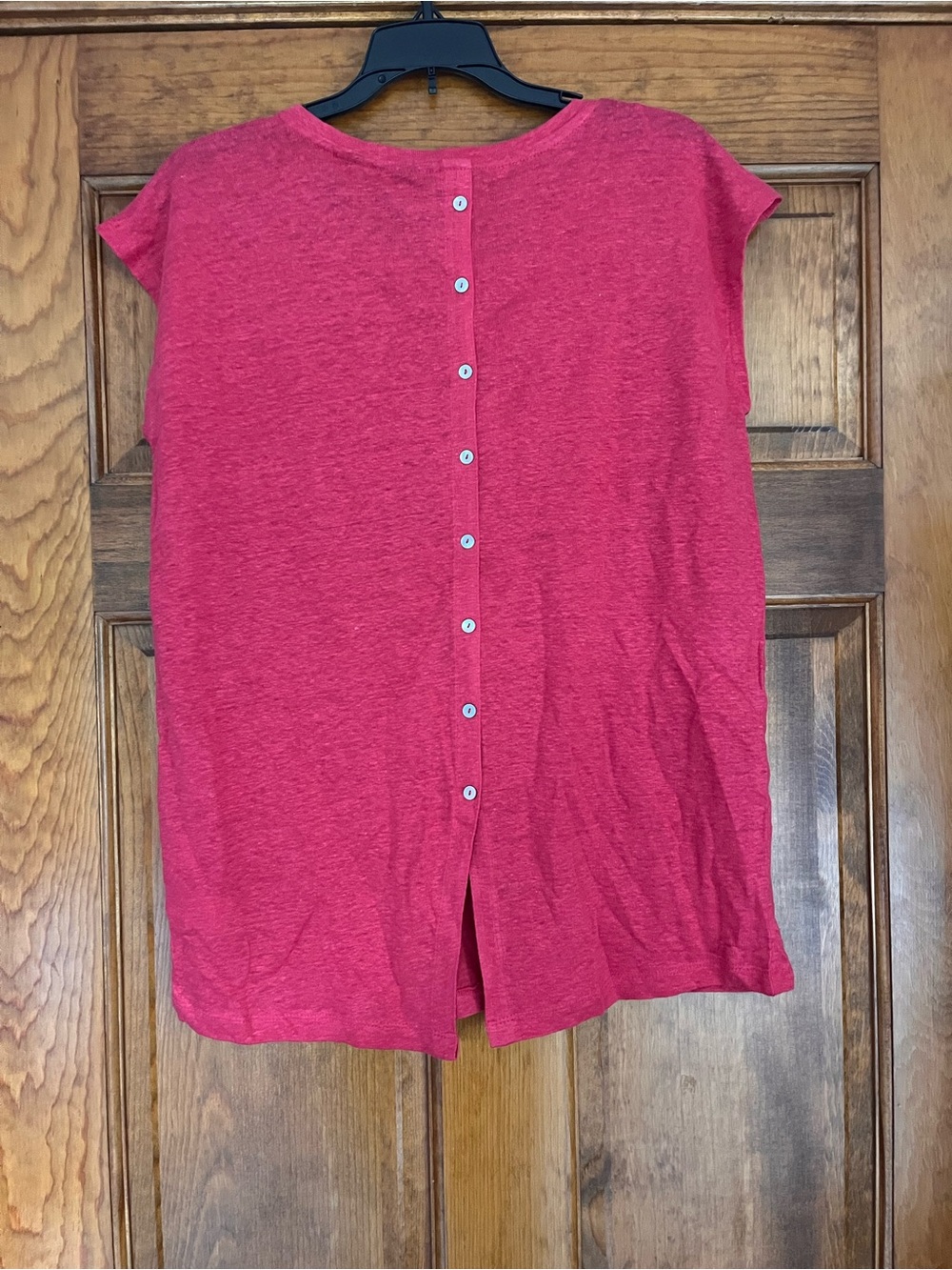 Tahari Heathered Raspberry Short Sleeve Tee - Picture 2 of 3